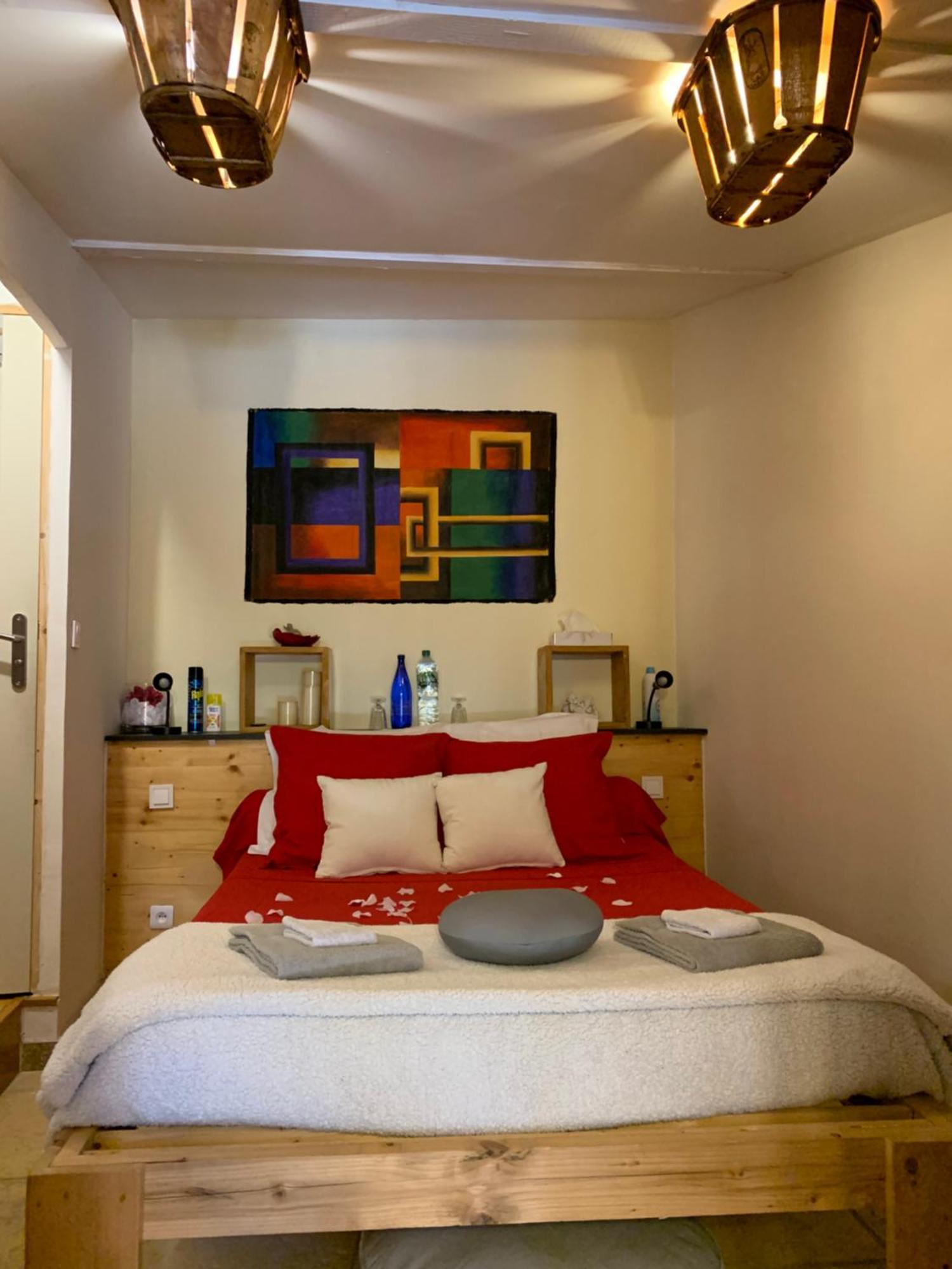 Dependance Privee - Halte Route Apartment Le Thor Luaran gambar