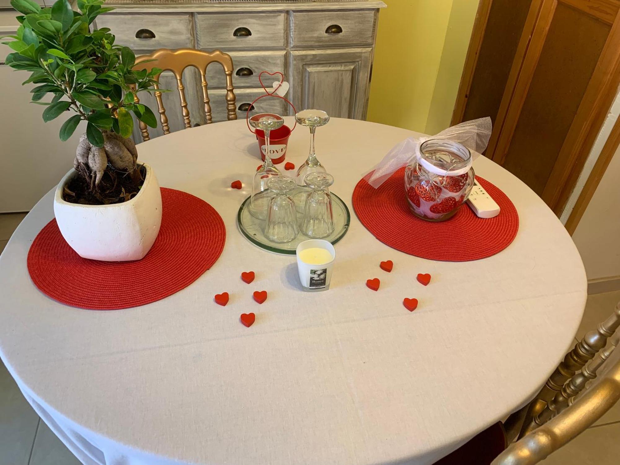 Dependance Privee - Halte Route Apartment Le Thor Luaran gambar